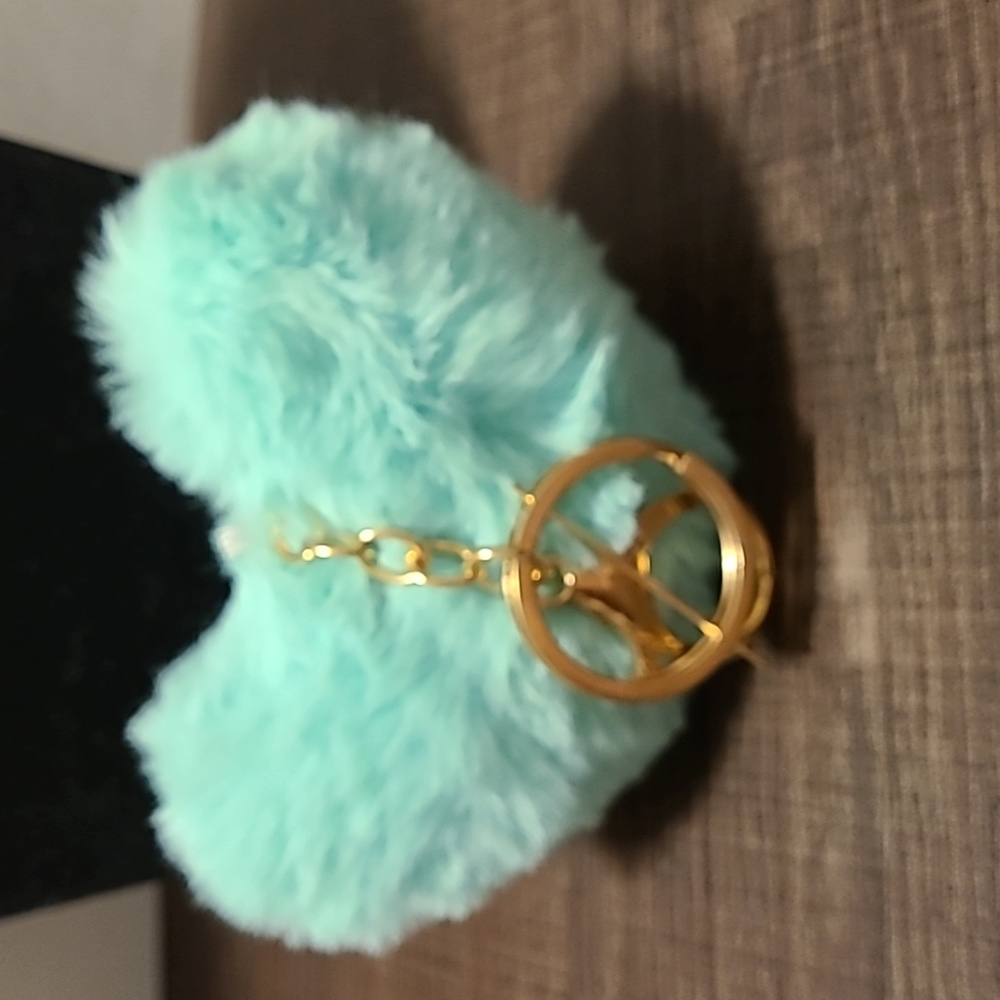 Fuzzy Heart Keychain Purse Charm Bag Charm Fluffy Aqua Blue Gold Tone - Picture 3 of 4